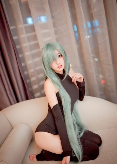 欧美美女头像高冷_快播高清无删减WWW